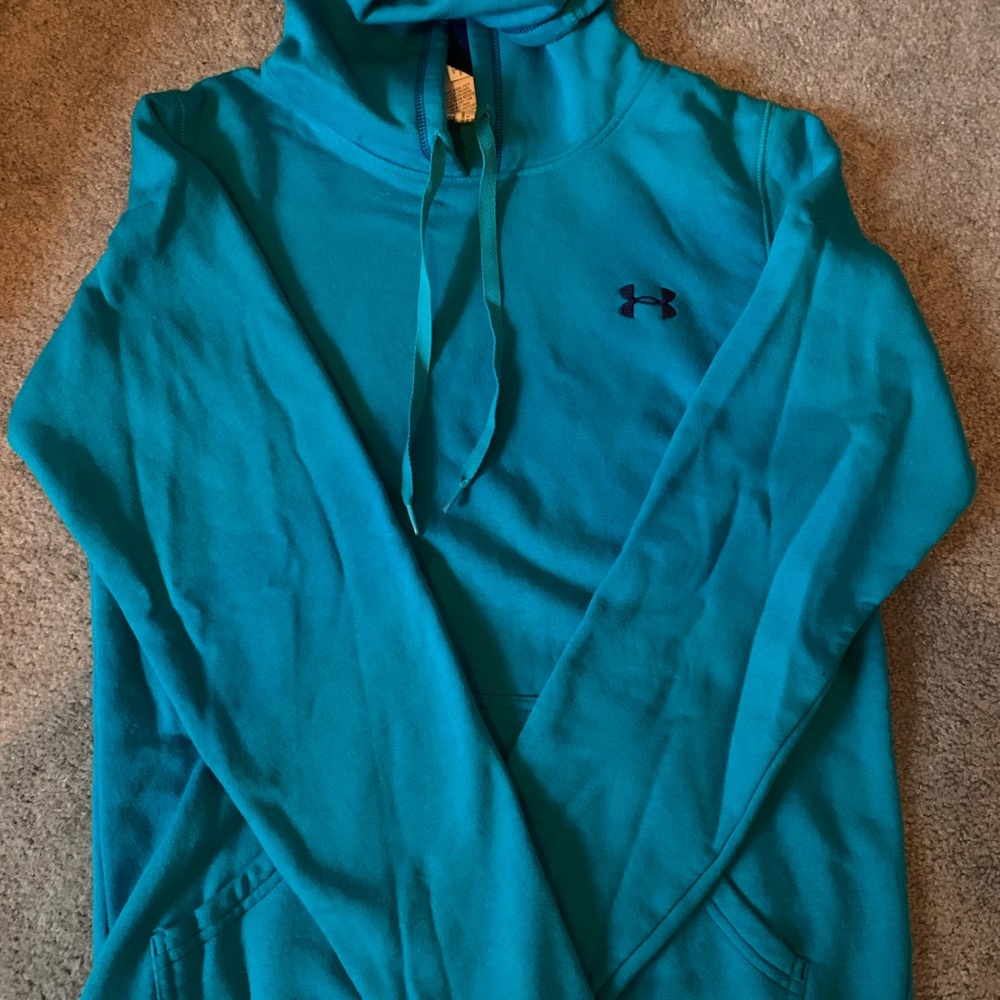 Under armour sweatshirt